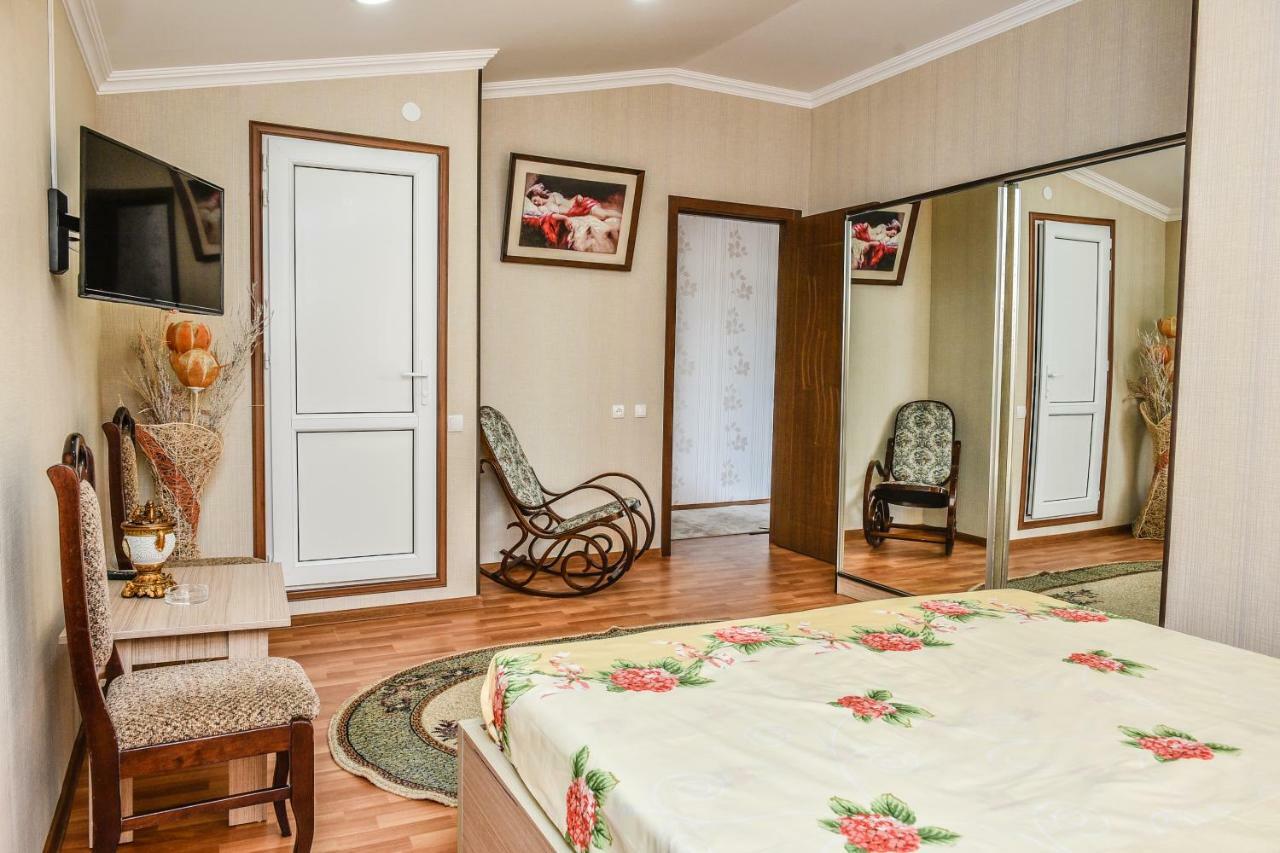 Hotel S.R Tbilisi Exterior photo