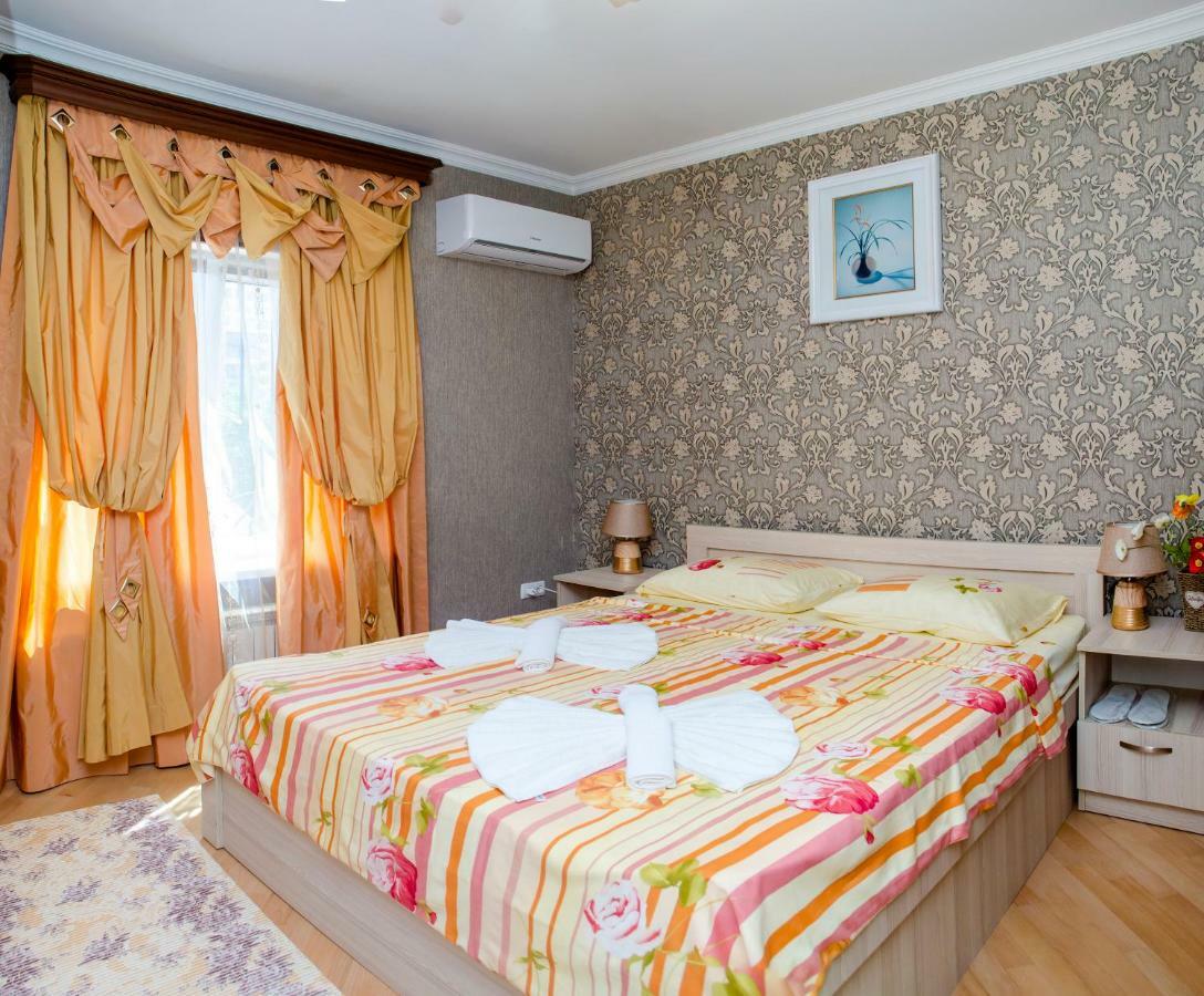 Hotel S.R Tbilisi Exterior photo