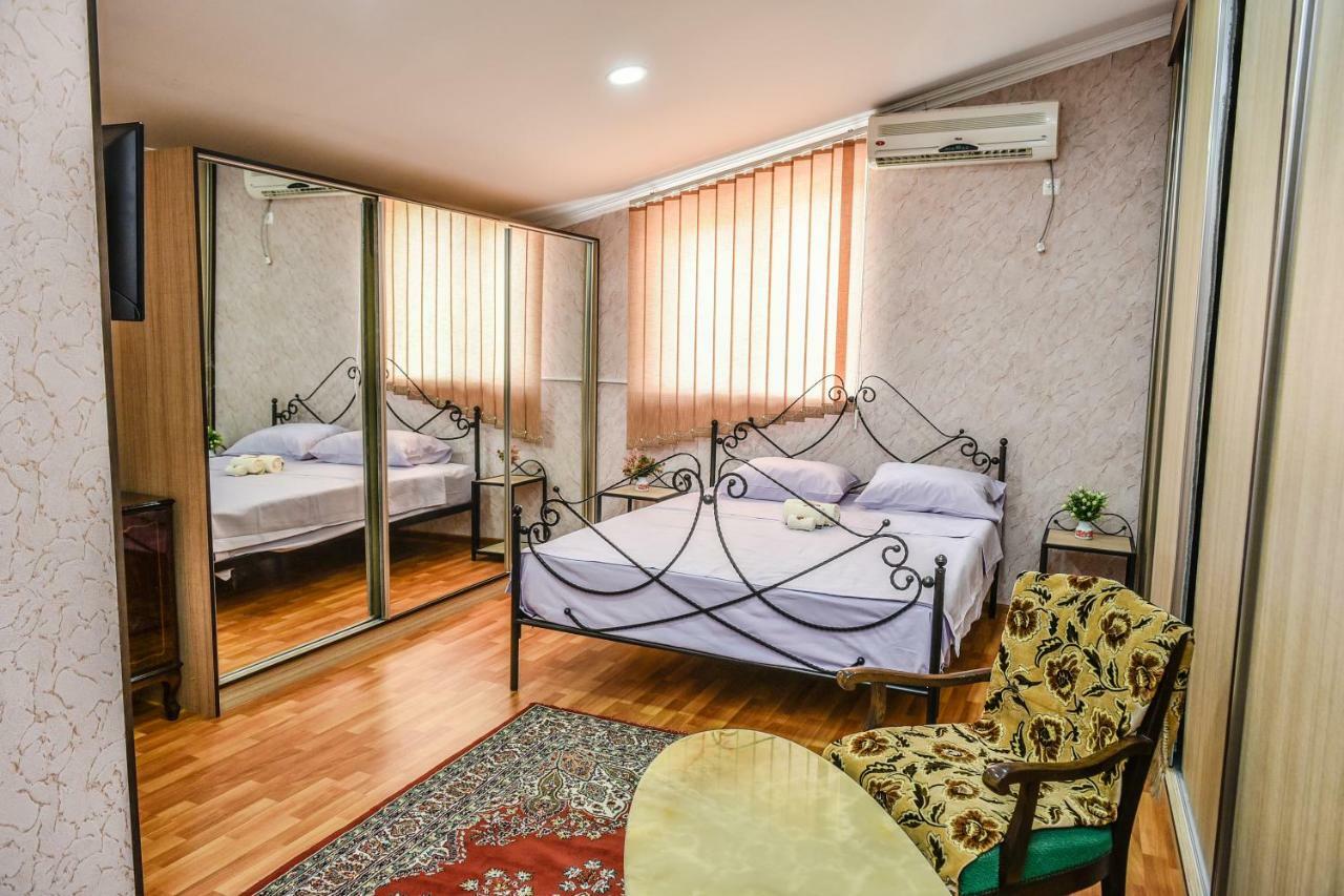 Hotel S.R Tbilisi Exterior photo