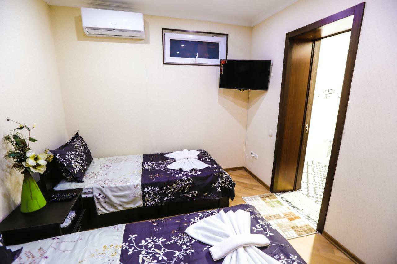 Hotel S.R Tbilisi Exterior photo